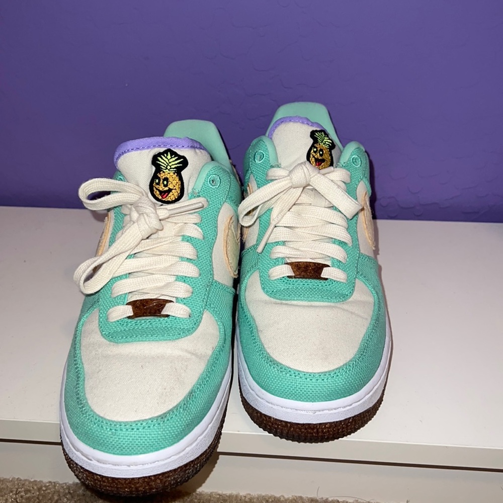 Pineapple Nike air